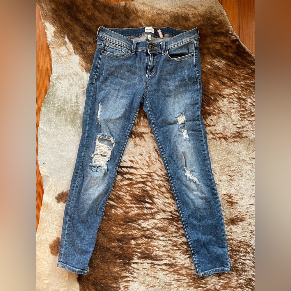 Distressed Jeans - Size 7